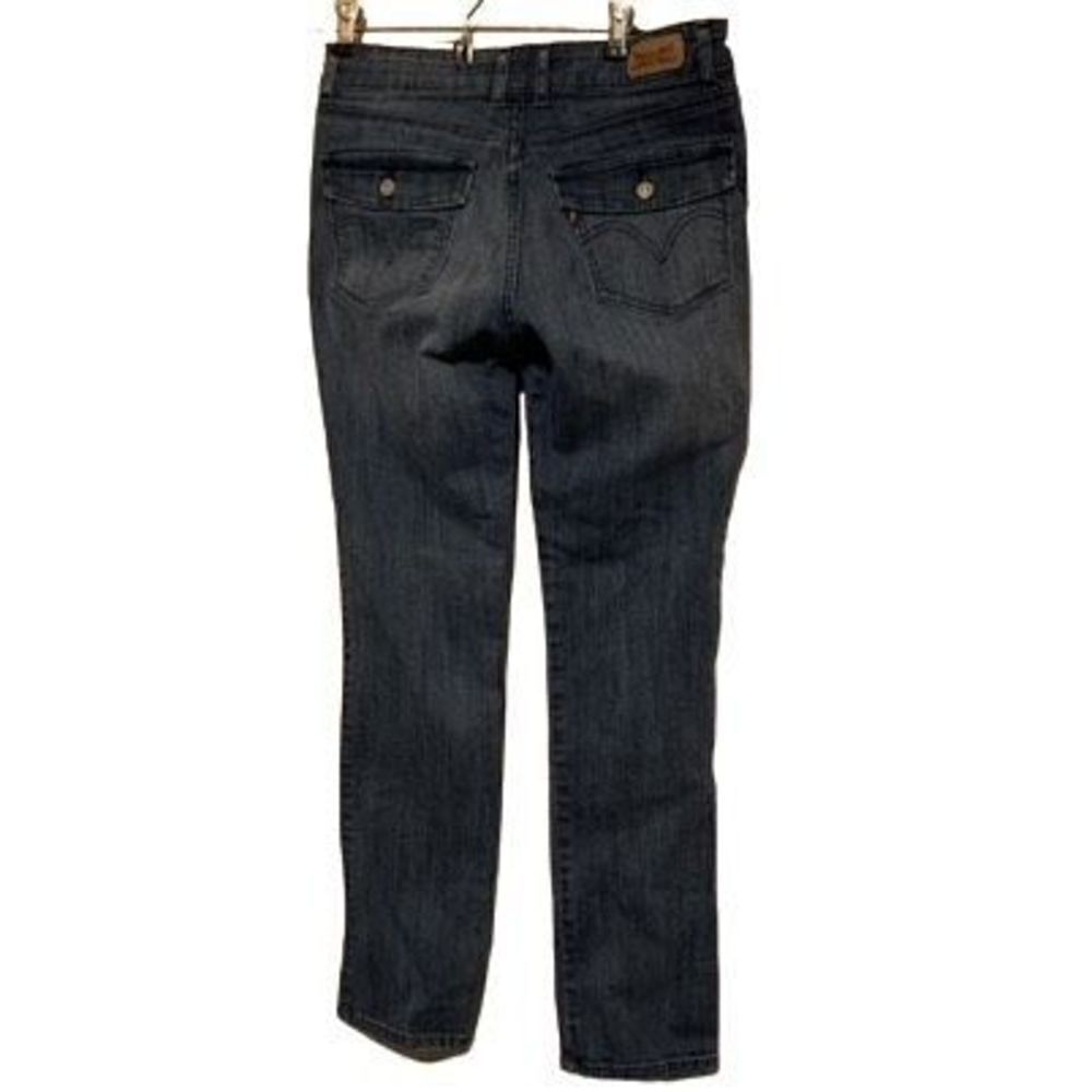 Levi’s Mid Rise Skinny Size 8M Jeans